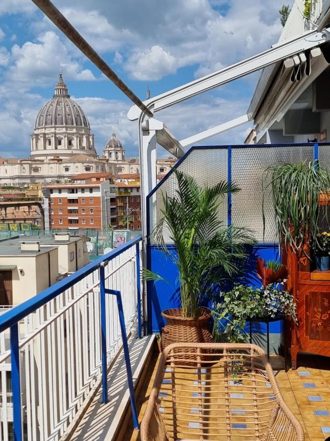 Le Terrazze Del Duca San Pietro Guesthouse Rom Exteriör bild